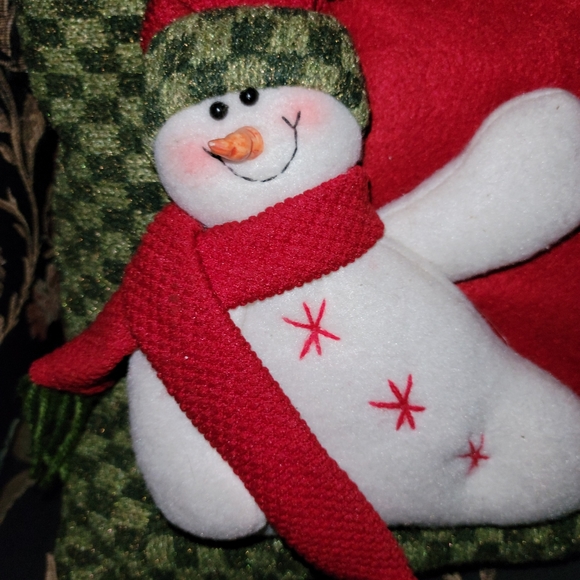 Snowman Pillow - Picture 2 of 4